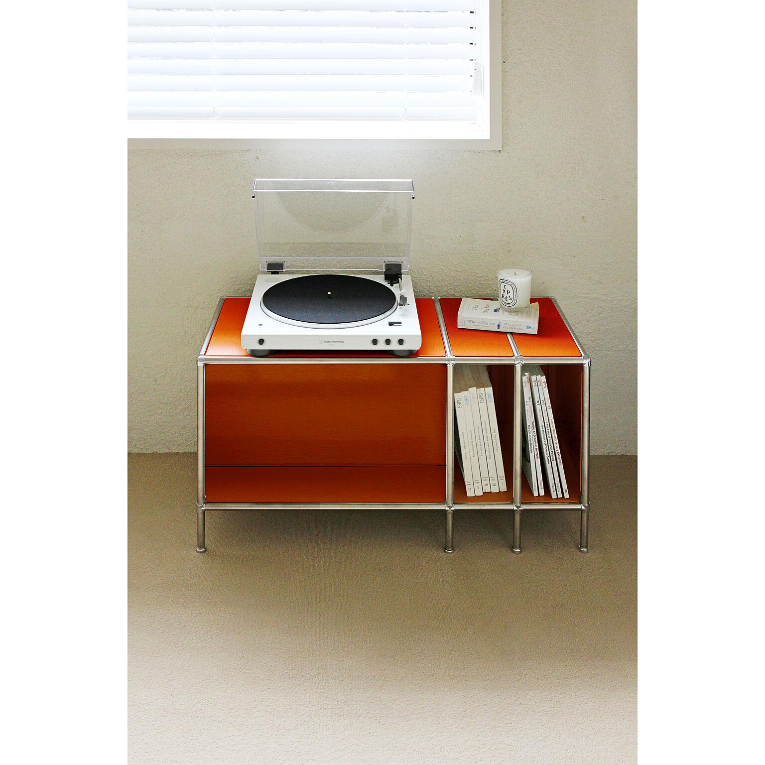 The Frigg モジュール家具 M480 TT【Bauhaus Japan】レコードプレーヤー棚/ディスプレイ棚/収納棚